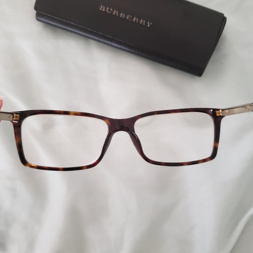 Burberry Glasses - Picture 4 of 9